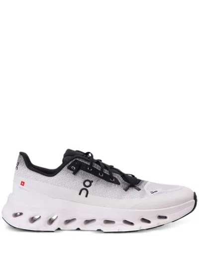 On Cloudtilt Sneakers In Black