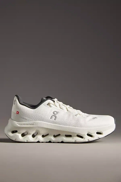 ON CLOUDTILT SNEAKERS