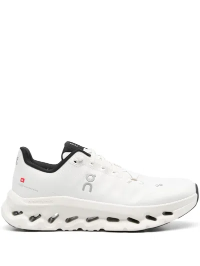 On Cloudtilt Sneakers In White