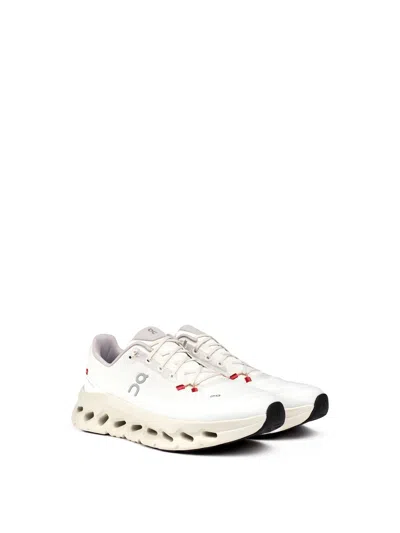 ON CLOUDTILT TRAINERS, SIZE 11