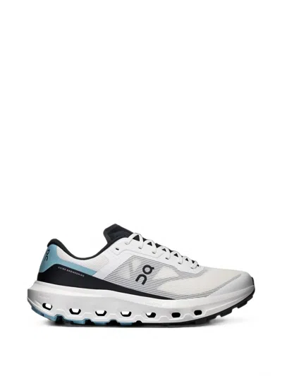 On Cloudvista 3 Sneakers In White