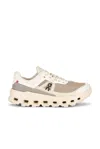 On Cloudvista Sneaker