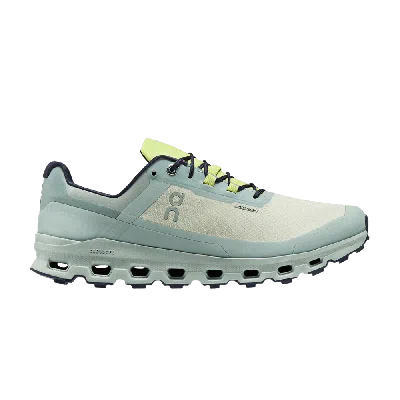 Pre-owned On Cloudvista Waterproof 'chalk Moss' In Cream