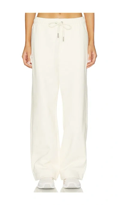 On Club Collective Pant In White