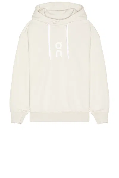 On Club Hoodie