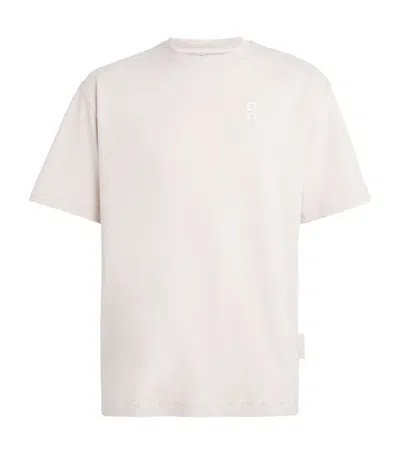 On Club Logo T-shirt In Silver
