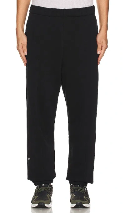 On Club Pants In Black