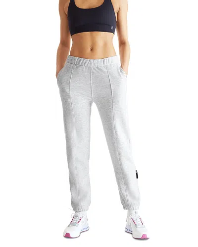 On Club Pants In Crater