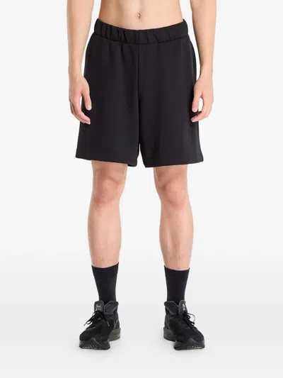 On Club Shorts In Black