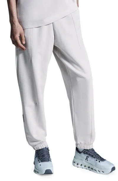 On Club Sweatpants In Silver