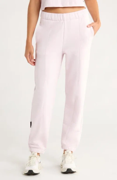 On Club Sweatpants In Purple
