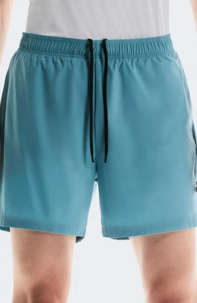 On Core 5-inch Running Shorts In Blue