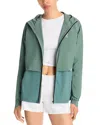 On Core Jacket In Green