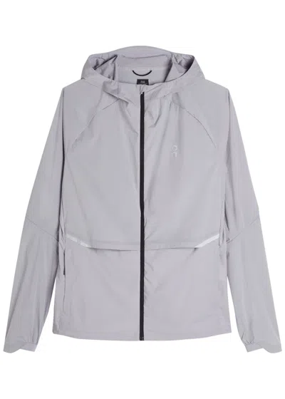 On Core Logo Stretch-nyl Jacket In Gray