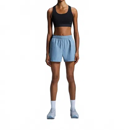 On Core Shorts In Chambray In Blue