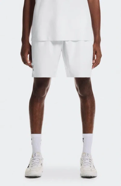 On Court Shorts In White
