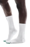 On Elite Run High Socks In White/ivory