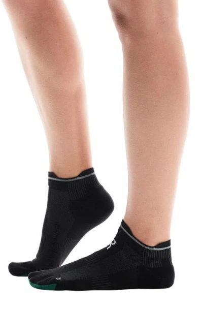 On Elite Run No-show Socks In Black