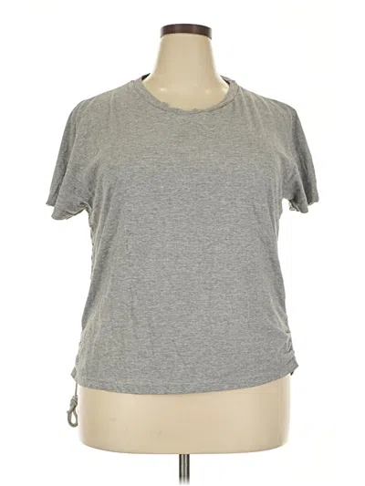 Pre-owned On Fire Active T-shirt In Gray