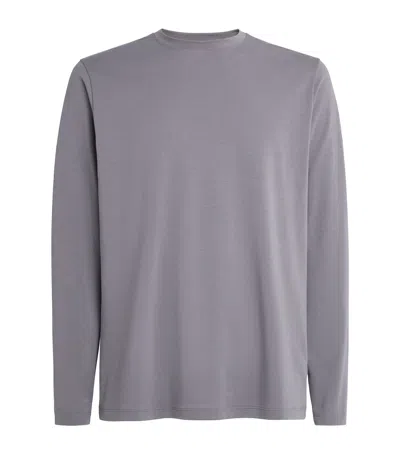On Focus Lg-sleeve T-shirt In Grey