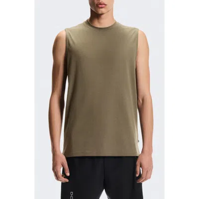On Focus Performance Sleeveless T-shirt In Green