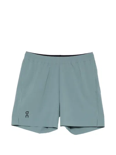 On Focus Shorts In Multi