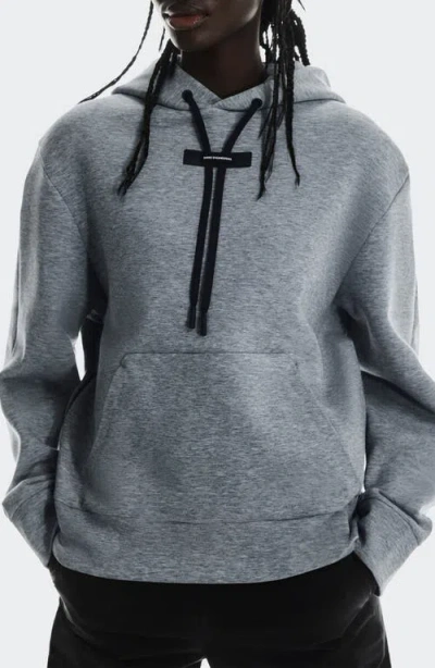 On Focus Tech Hoodie In Gray
