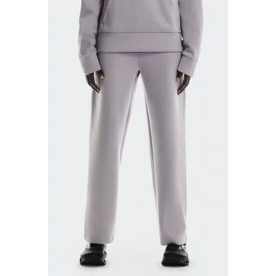 On Focus Tech Sweatpants In Purple