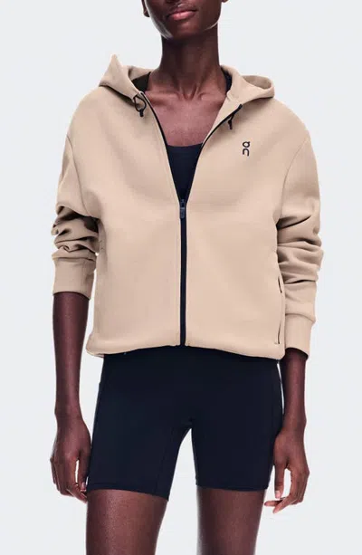 On Focus Tech Zip Hoodie In Desert