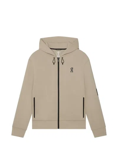 On Focus Tech Zip Hoodie In Neutral