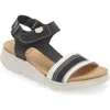 On Foot 90502 Daytona Platform Sandal In Black/blanco