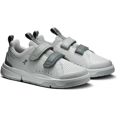 On Kids' The Roger Sneaker In White