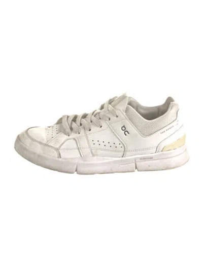 Pre-owned On Leather Sneakers In White