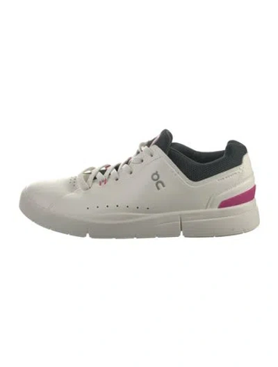 Pre-owned On Leather Sneakers In White