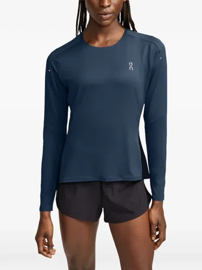 On Lg-sleeve T-shirt In Blue