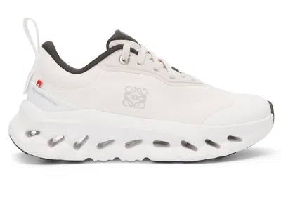 Pre-owned On Men's  Running Cloudtilt 2 Loewe Sneakers In Sand/white