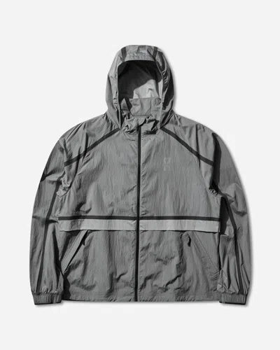 On Men S Performance Volt Jacket Glacier In Gray