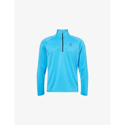 On Mens  Funnel-neck Climate Woven Top