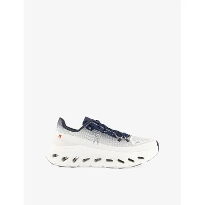 On Mens  Cloudtilt Woven Low-top Trainers In White