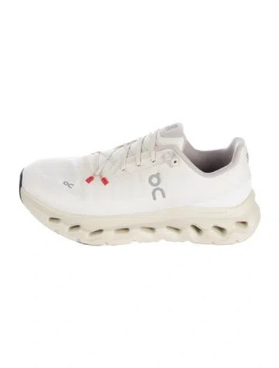 Pre-owned On Mesh Athletic Sneakers In White