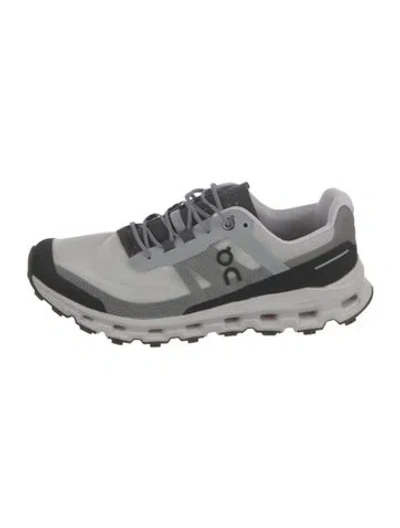 Pre-owned On Mesh Athletic Sneakers In White