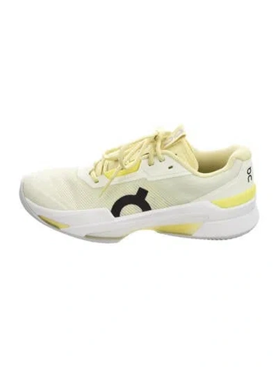 Pre-owned On Mesh Athletic Sneakers In White