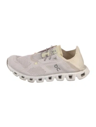 Pre-owned On Mesh Athletic Sneakers In White