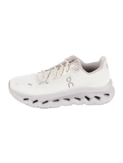 Pre-owned On Mesh Athletic Sneakers In White