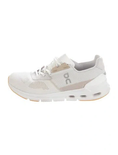 Pre-owned On Mesh Athletic Sneakers In White
