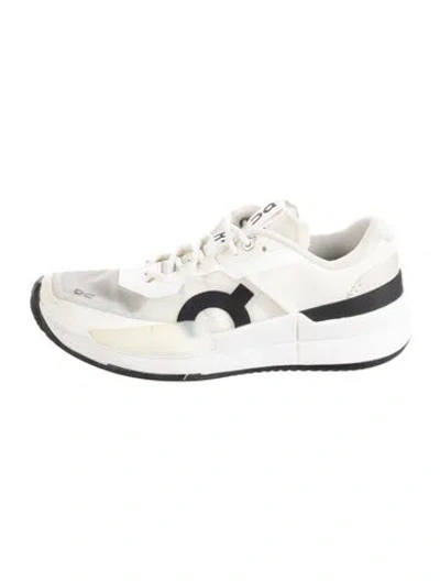 Pre-owned On Mesh Athletic Sneakers In White