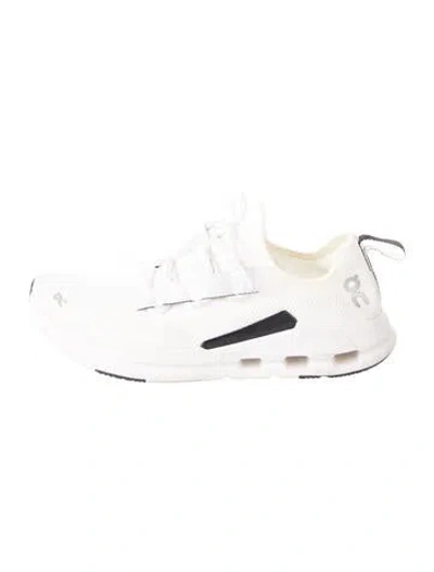 Pre-owned On Mesh Athletic Sneakers In White