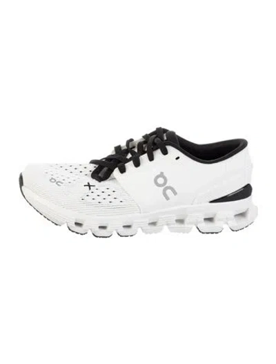 Pre-owned On Mesh Athletic Sneakers In White