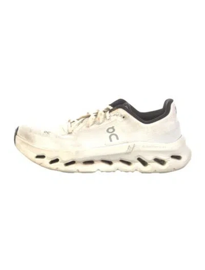 Pre-owned On Mesh Printed Sneakers In White