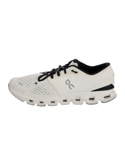 Pre-owned On Mesh Sneakers In White
